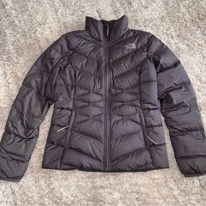 The north face 550 down puffer jacket size small